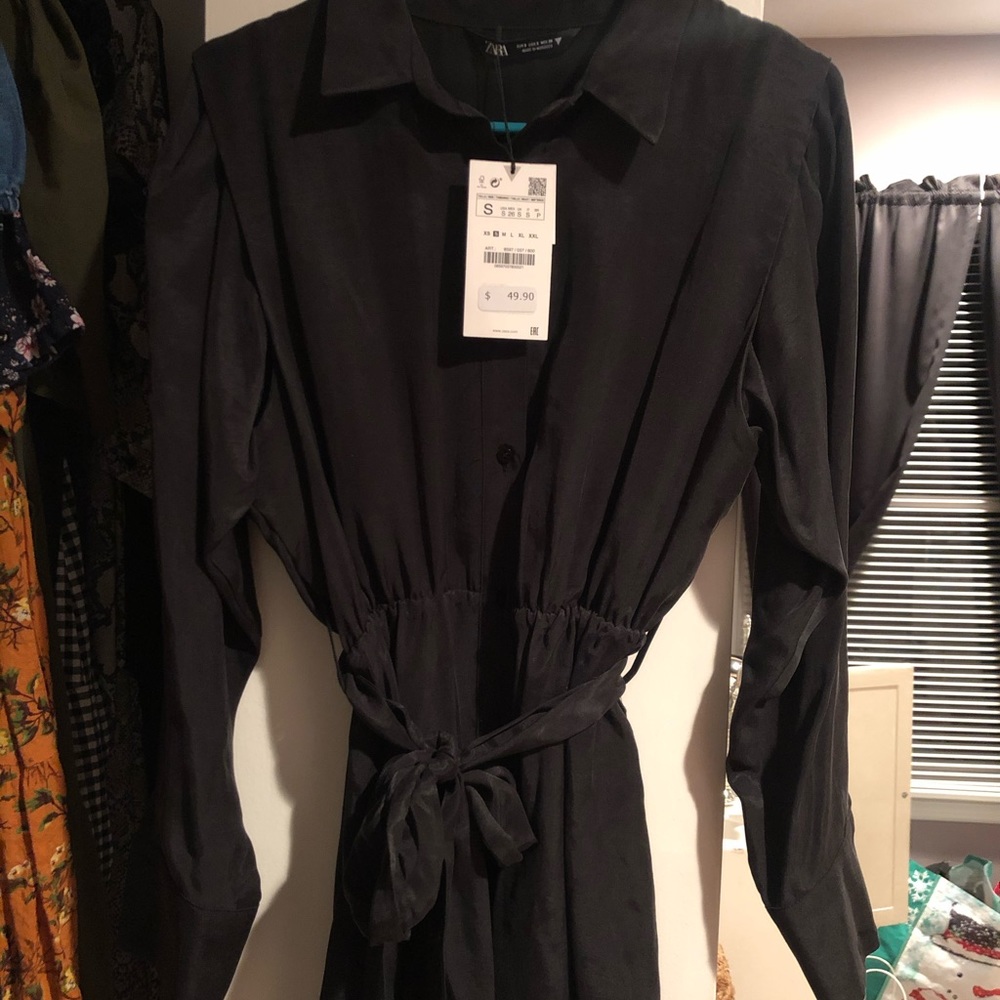 Black Zara dress size small new with tags